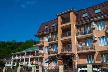 בית מלון כפרי Chayka