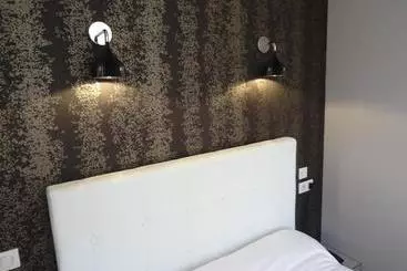 בית מלון כפרי Restaurant De La Poste