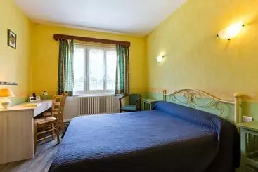 בית מלון כפרי La Cremaillere