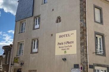 Отель Hôtel La Porte Saint Pierre Logis Hôtel Intra Muros