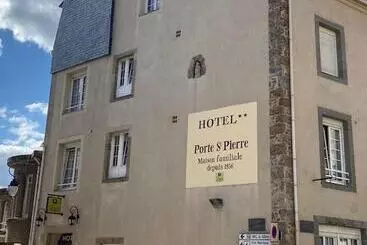 Отель Hôtel La Porte Saint Pierre Logis Hôtel Intra Muros