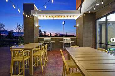 Hotel Home2 Suites By Hilton Utica, Ny