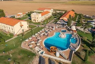 田舎風ホテル Salvapiano Holiday Ranch