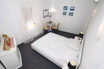 پانسیون Apartments And Rooms Ille