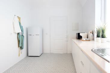 پانسیون Lavradores Boutique Guesthouse