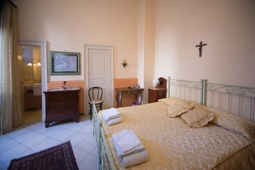 ベッドアンドブレックファースト Acireale Mare