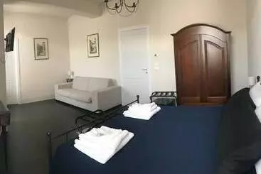 Castello D Alcontres B&b