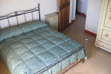 فندق ريفى Agriturismo La Quarta