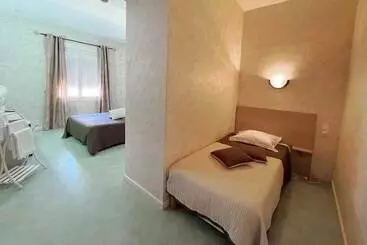 فندق De La Plage 2 étoiles