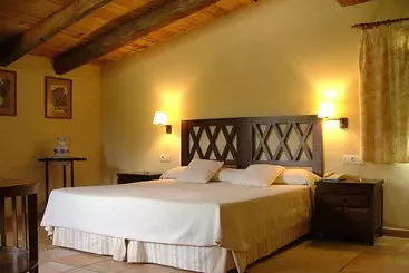 Hotel Rural Finca Les Fanecaes