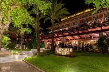 Puerto Antilla Grand Hotel
