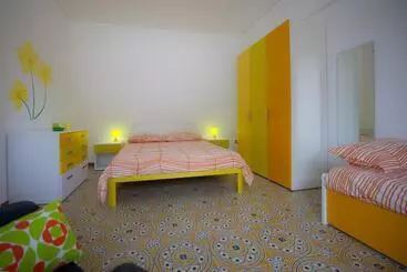 B&b Fiori Gialli Caucana