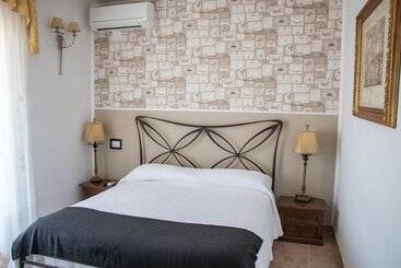 تختخواب و صبحانه Villa Paola