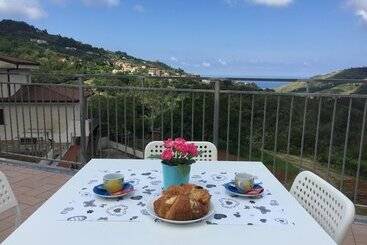 Bed and Breakfast Vista D Amare