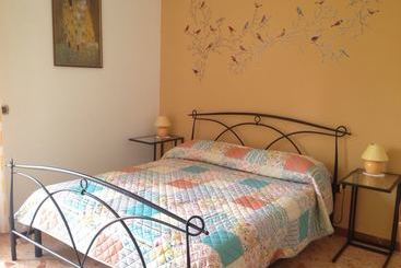 تختخواب و صبحانه Chiavi Antiche