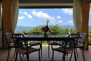 مبيت وإفطار Il Murice