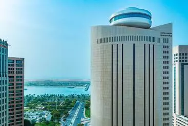 ホテル Le Royal Méridien Abu Dhabi