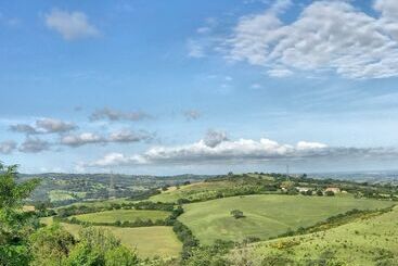 Bed and Breakfast Tenuta Fattoria Vecchia