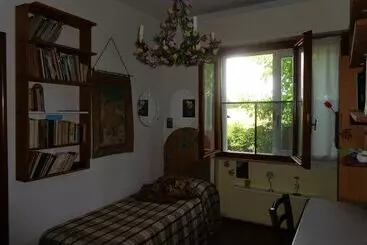 Majatalo Maison De Dora B&b