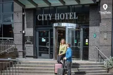 Отель City