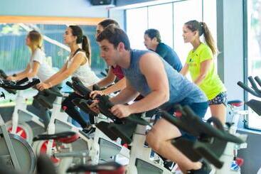 Roosevelt Hotel & Suites