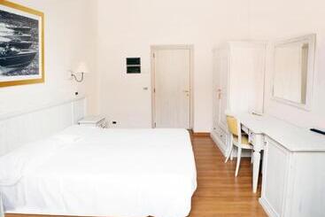 בית מלון כפרי Sebino