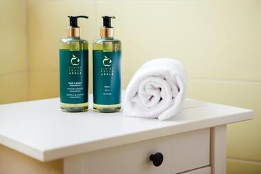 هتل Garni Sirmian