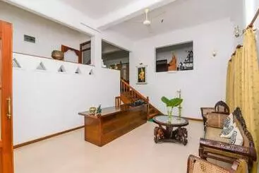 Hotel Grand Kandy Villa