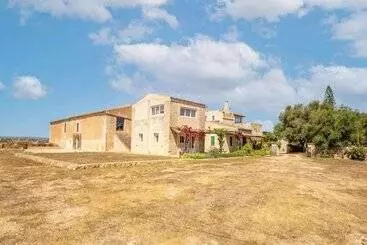 Classic Cottage In Campos Majorca With Swimming Pool