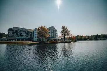 Hotelli Voco Saranac Lake Ny Waterfront, An Ihg