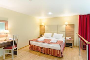 בית מלון כפרי Amaks Krasnaya Pakhra Resort