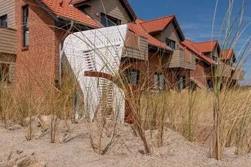هتل Ostseestrandhausholnis