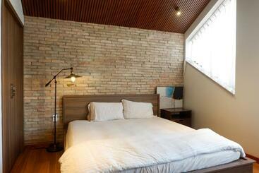 پانسیون Myfa House