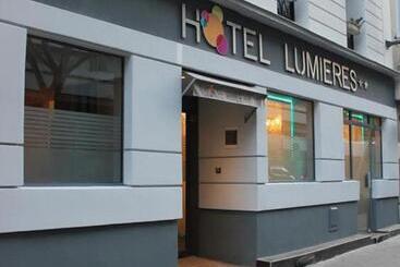 酒店 Lumieres Montmartre Paris