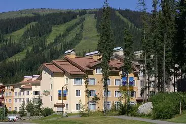 Cahilty Hotel & Suites