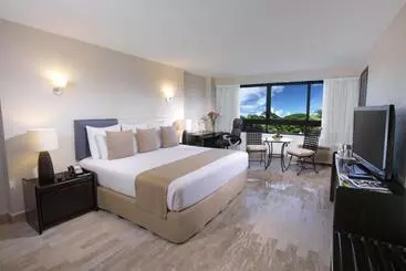 Hotelli Smart Cancun The Urban Oasis