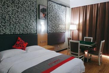 Hotel Jun S Guangxi Nanning Xixiangtang District Qingchuan Subway Station