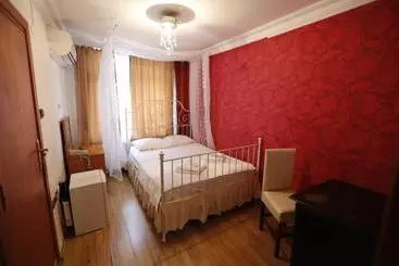 Hotel Morpheus