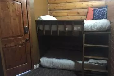 ユースホステル Ponderosa Inn