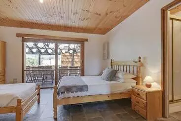 ベッドアンドブレックファースト Steeles Island Retreat