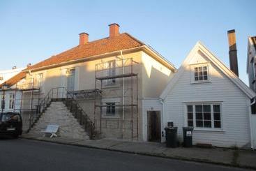 旅馆 The Old Jailhouse Mandal