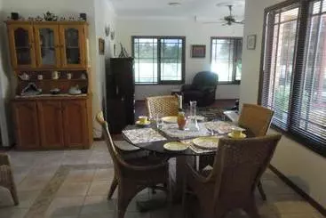 La Lagoon B&b