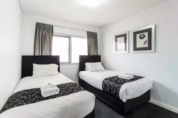 Spinnakers By Rockingham Apartments