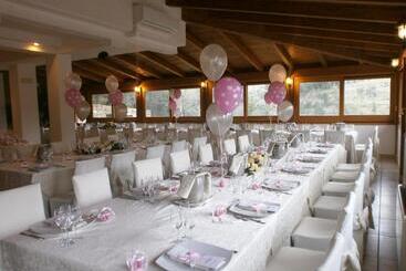 בית מלון כפרי Albergo Villa Riccio