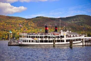 هاستل Lake Crest Inn