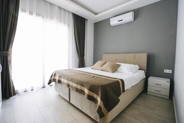 מלון דירות Maye Residence