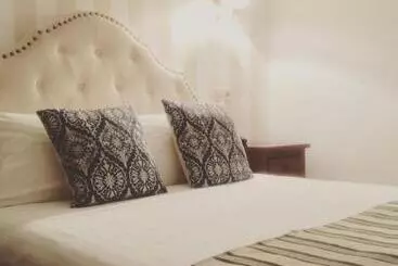 هتل Alda Hospedería De Los Reyes