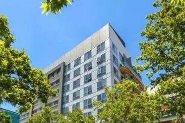 آپارتمان Nesuto Canberra