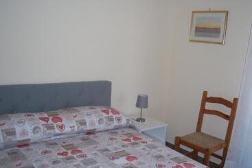 בית מלון כפרי Affittacamere Mariada