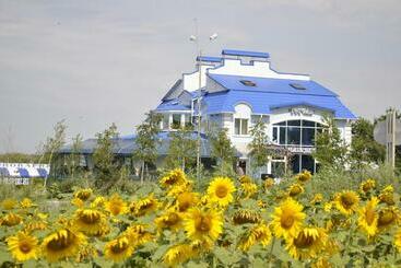 فندق Vivat Provincia